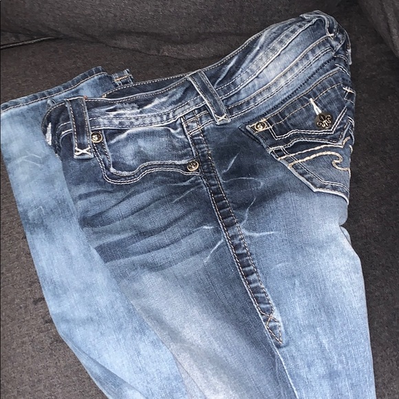 Rock and Revival Jeans - Picture 7 of 7